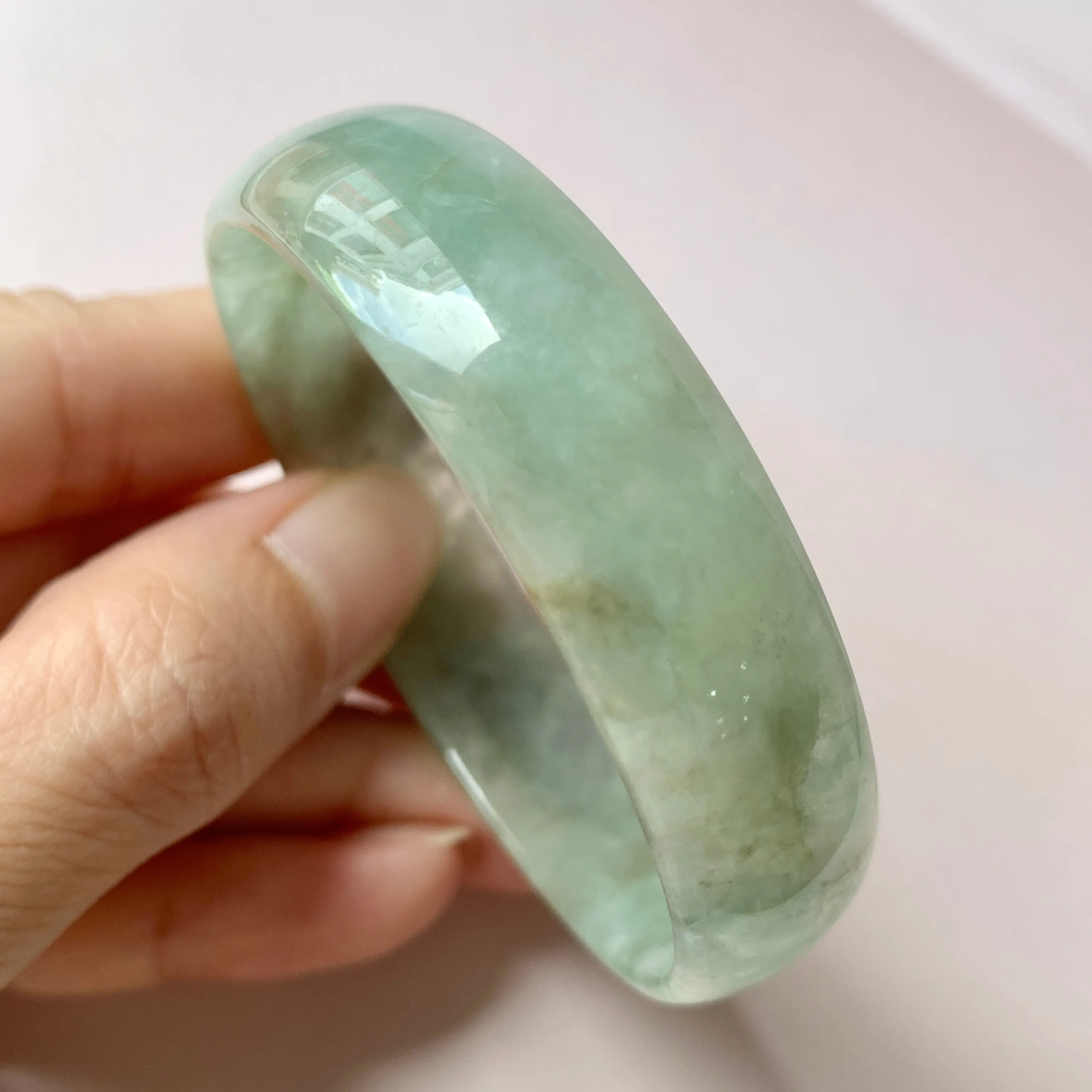 52.8 mm A-Grade Natural Green Jadeite Modern Round Bangle No.151952