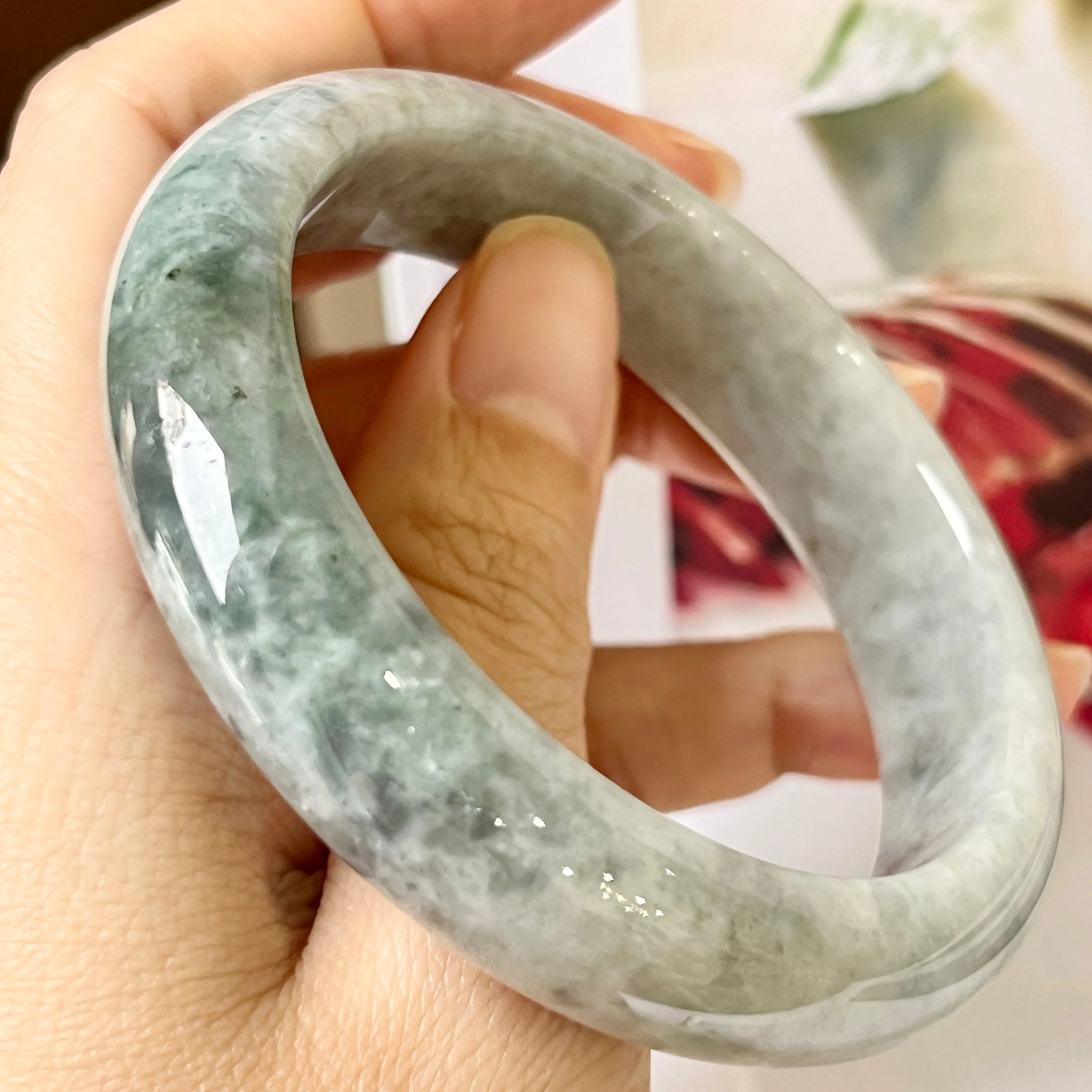 55.9mm A-Grade Natural Grey Jadeite Modern Round Bangle No.330082