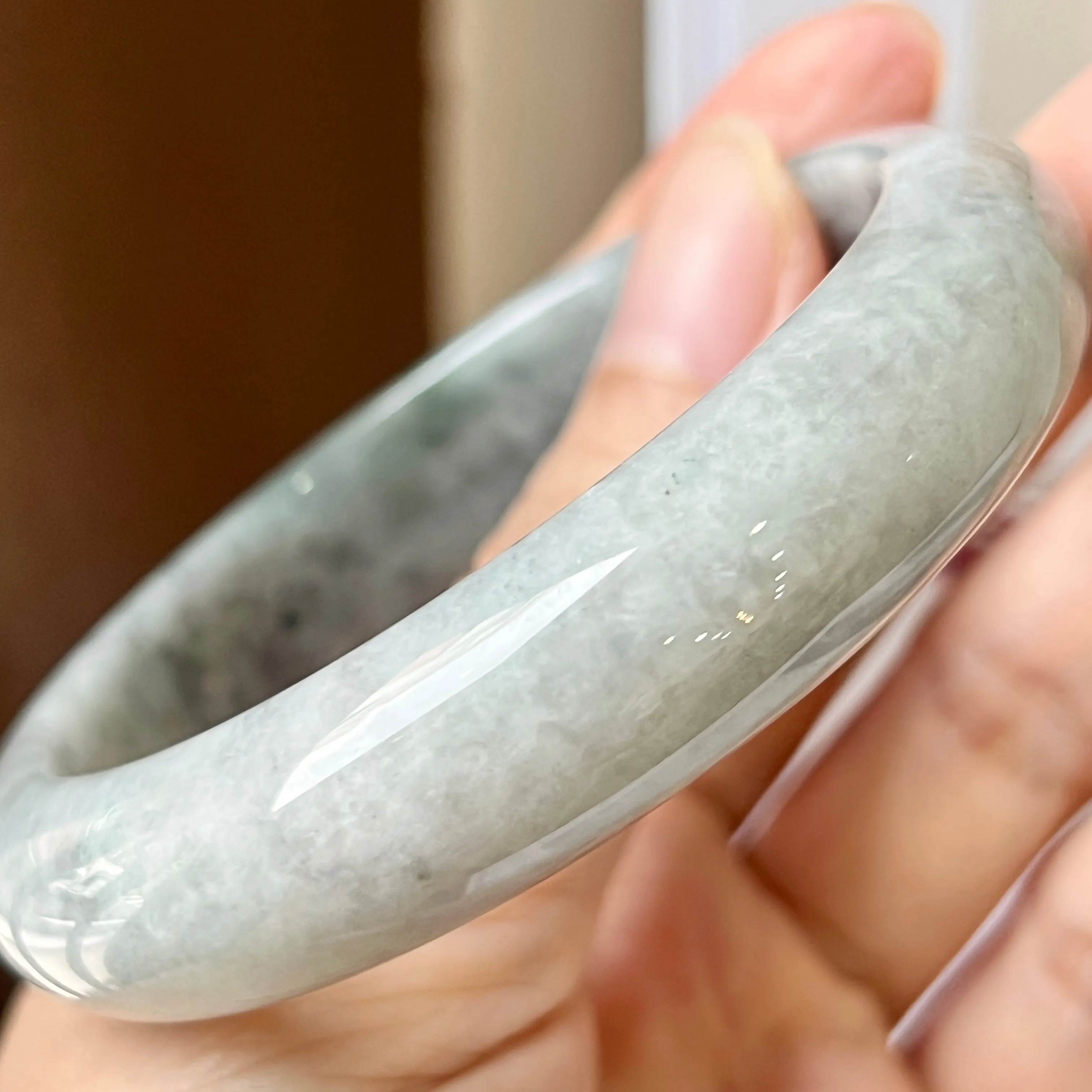 55.9mm A-Grade Natural Grey Jadeite Modern Round Bangle No.330082