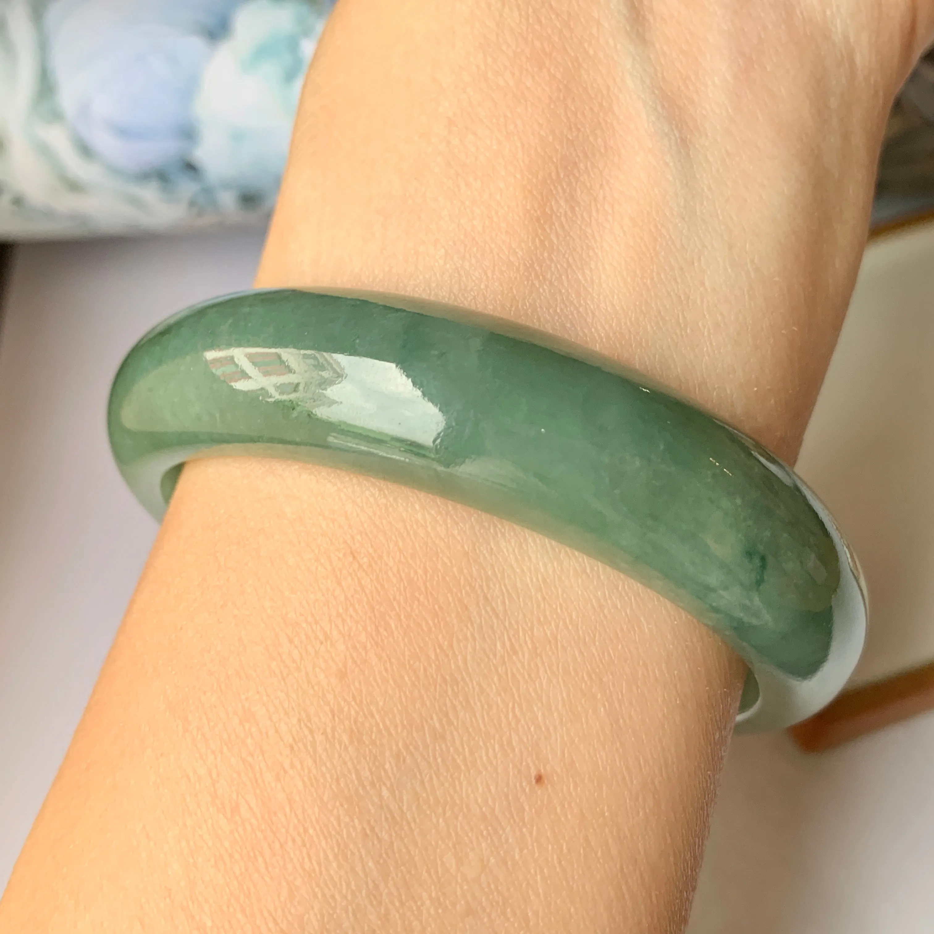 57.4mm A-Grade Natural Bluish Green Jadeite Modern Round Bangle No.151889