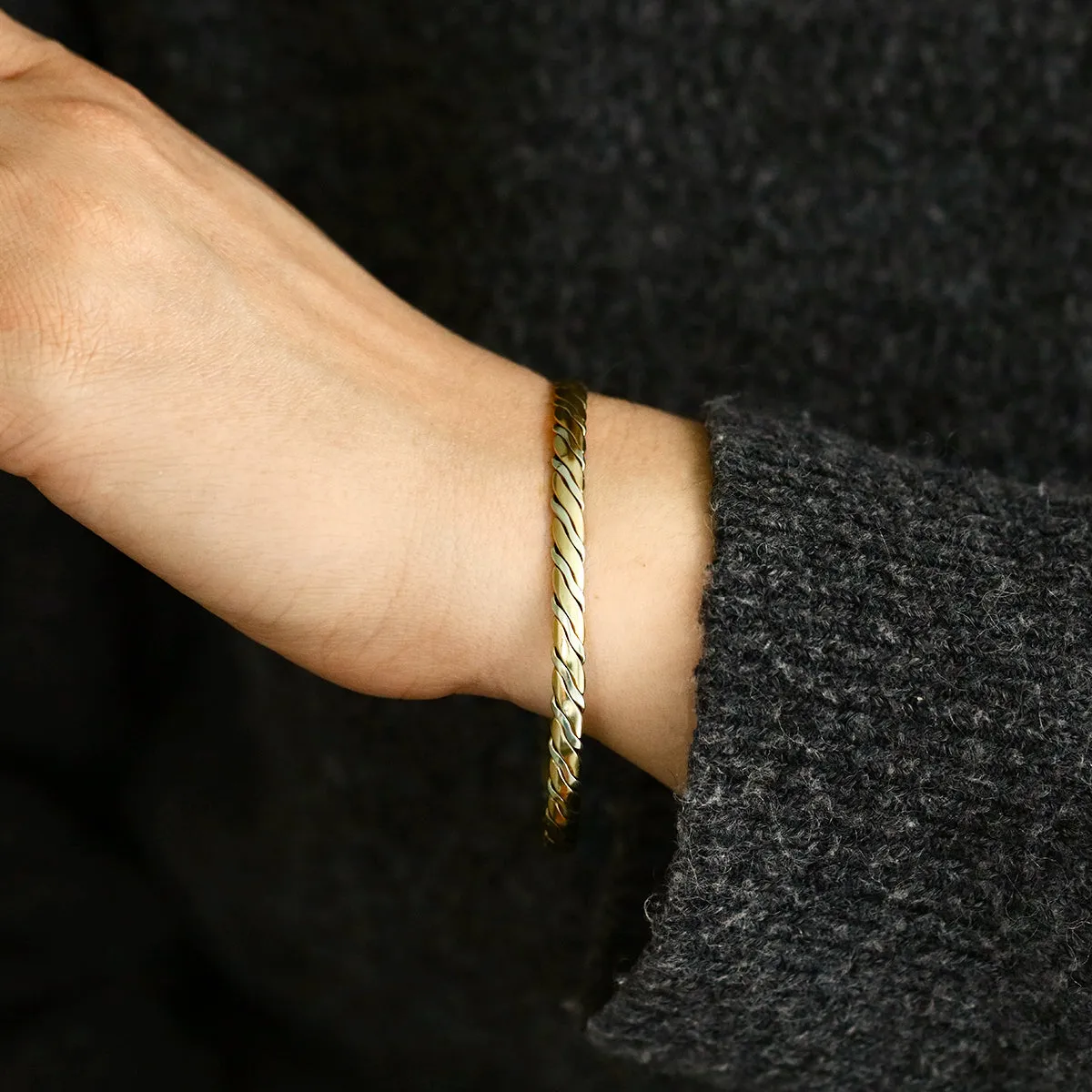 Bi-Metal Twisted Bangle | Pre-Loved | 9K Solid Gold