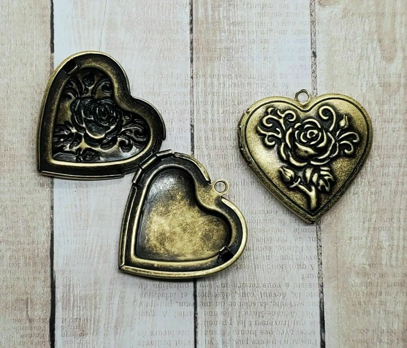 Brass Embossed Rose Lockets x 2 - 088G.