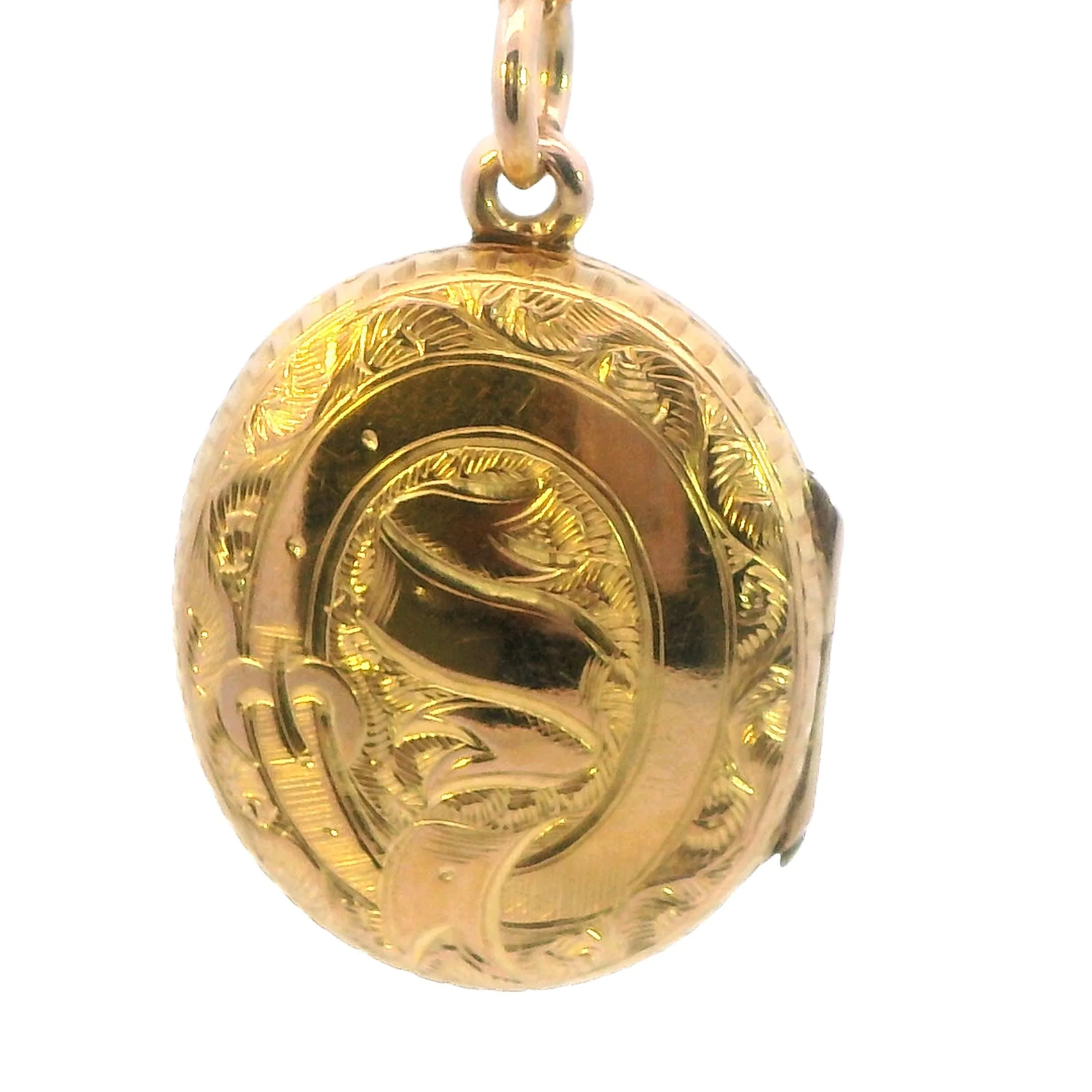 Charming Yellow Gold Hand Engraved Locket - Timeless Keepsake