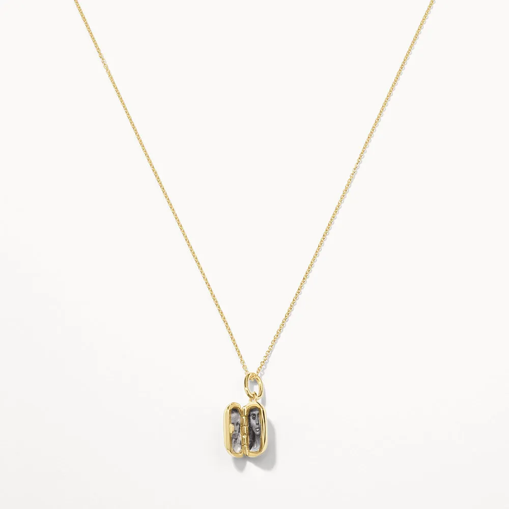 Engravable Rectangle Locket Necklace in Gold