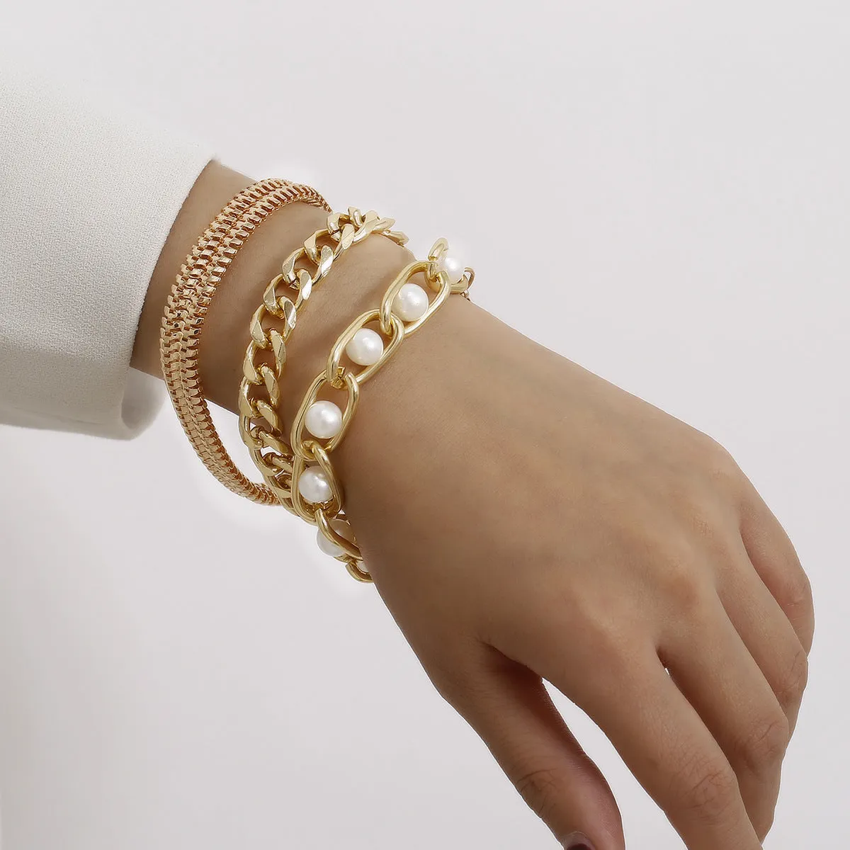 Fashion Simple Summer New Pearl Bracelet