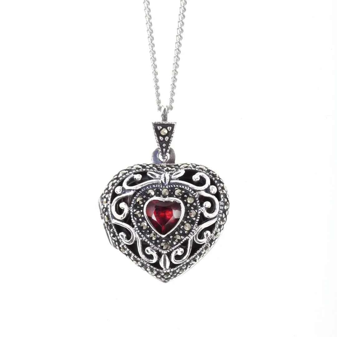 Garnet Vintage Heart Locket | White Gold