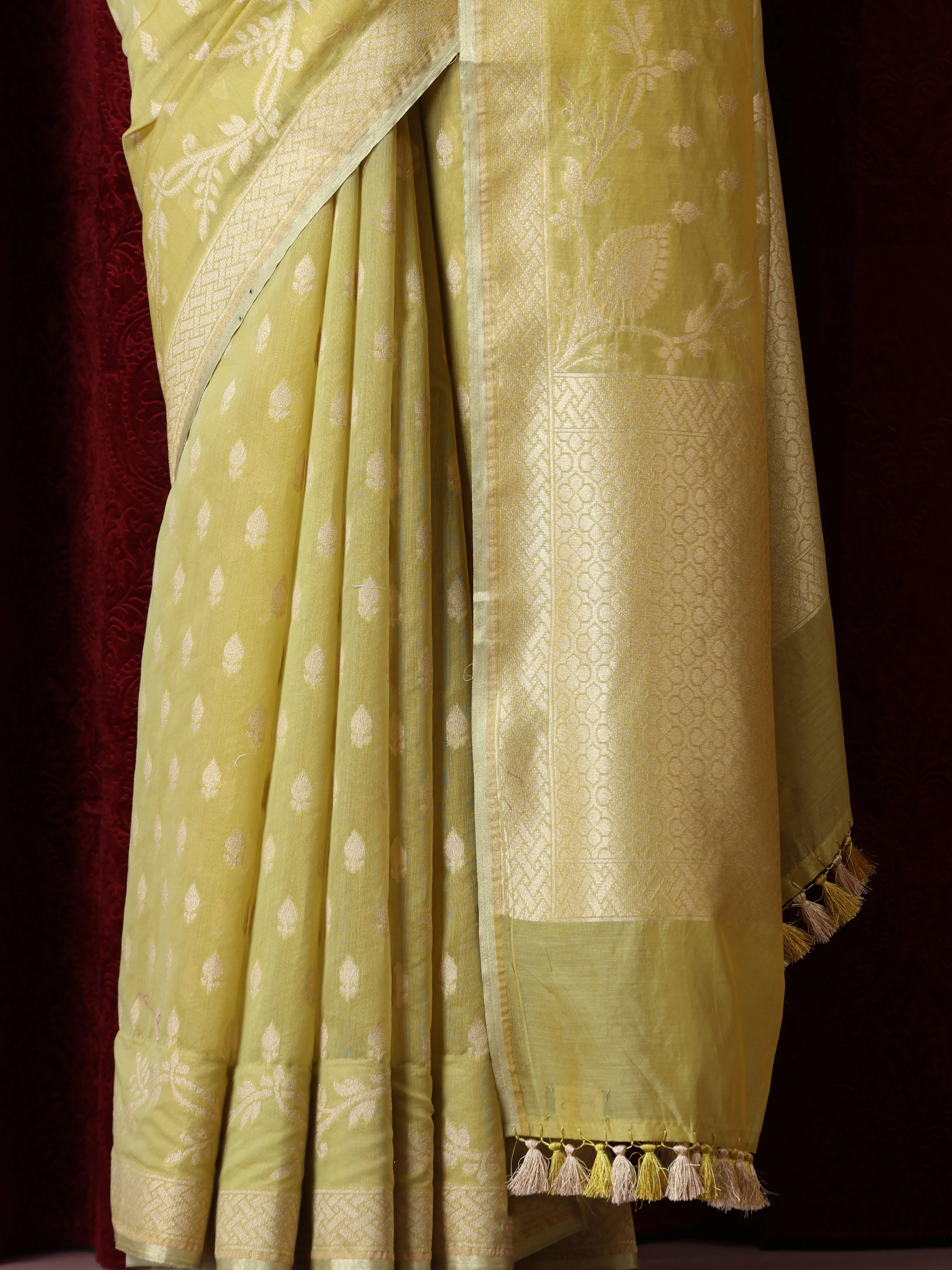 Gayatri Devi Lime Yellow Cotton Silk Dual Shade Saree with Blouse Fabric