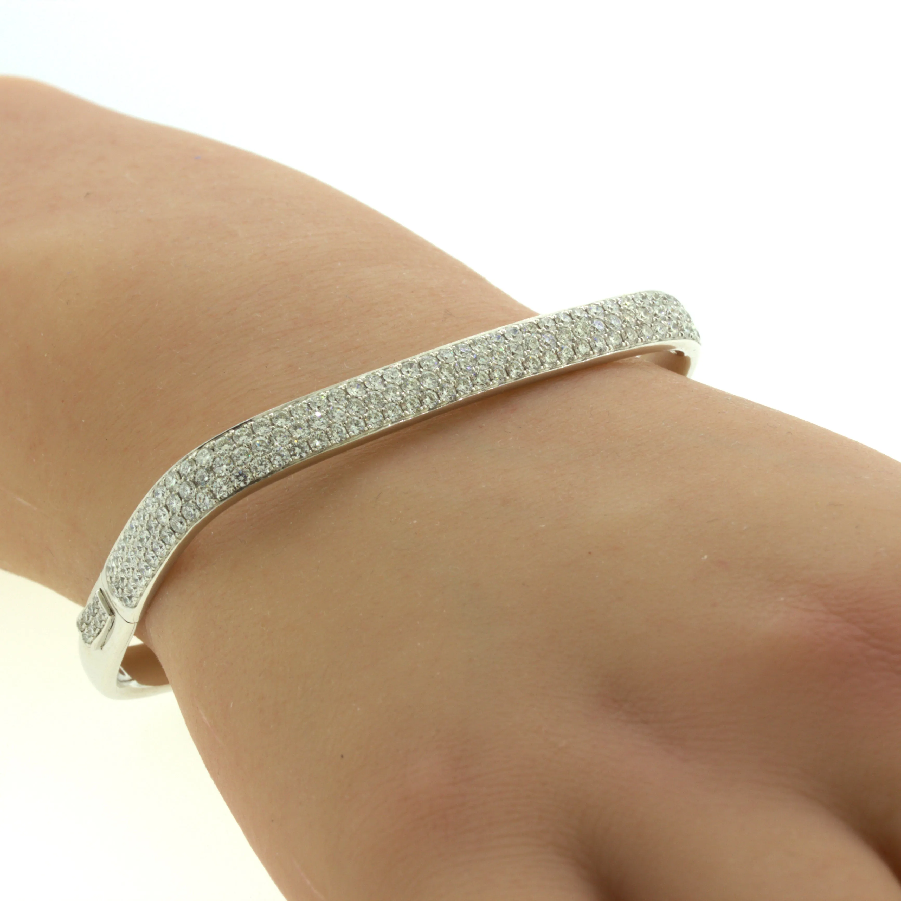 Modern Diamond Pave 18K White Gold Bangle Bracelet