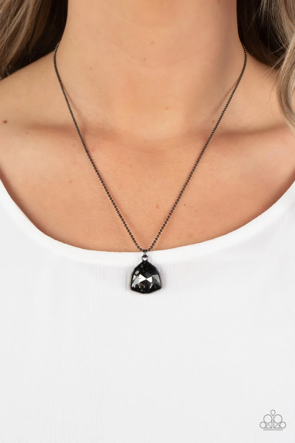 Necklaces Galactic Duchess - Black N2178