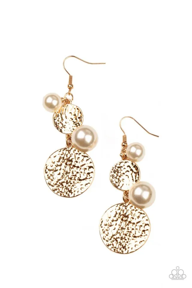 Paparazzi Earring ~ Pearl Dive - Gold