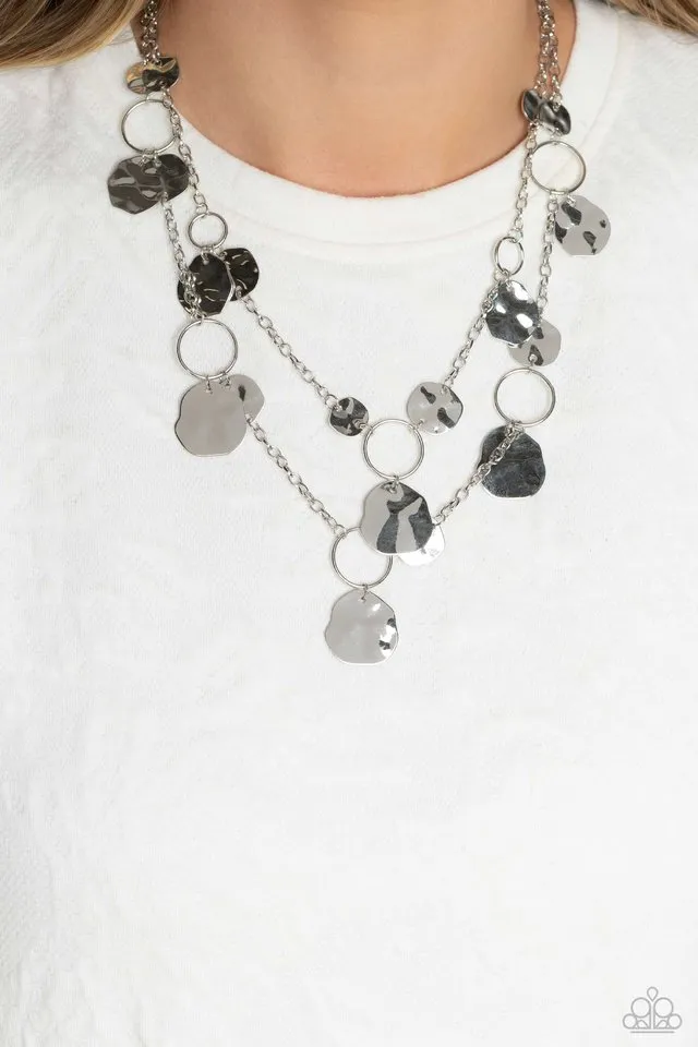 Paparazzi Necklace ~ Hammered Horizons - Silver