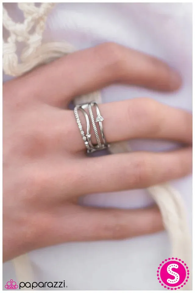 Paparazzi Ring ~ A Narrow Escape - White