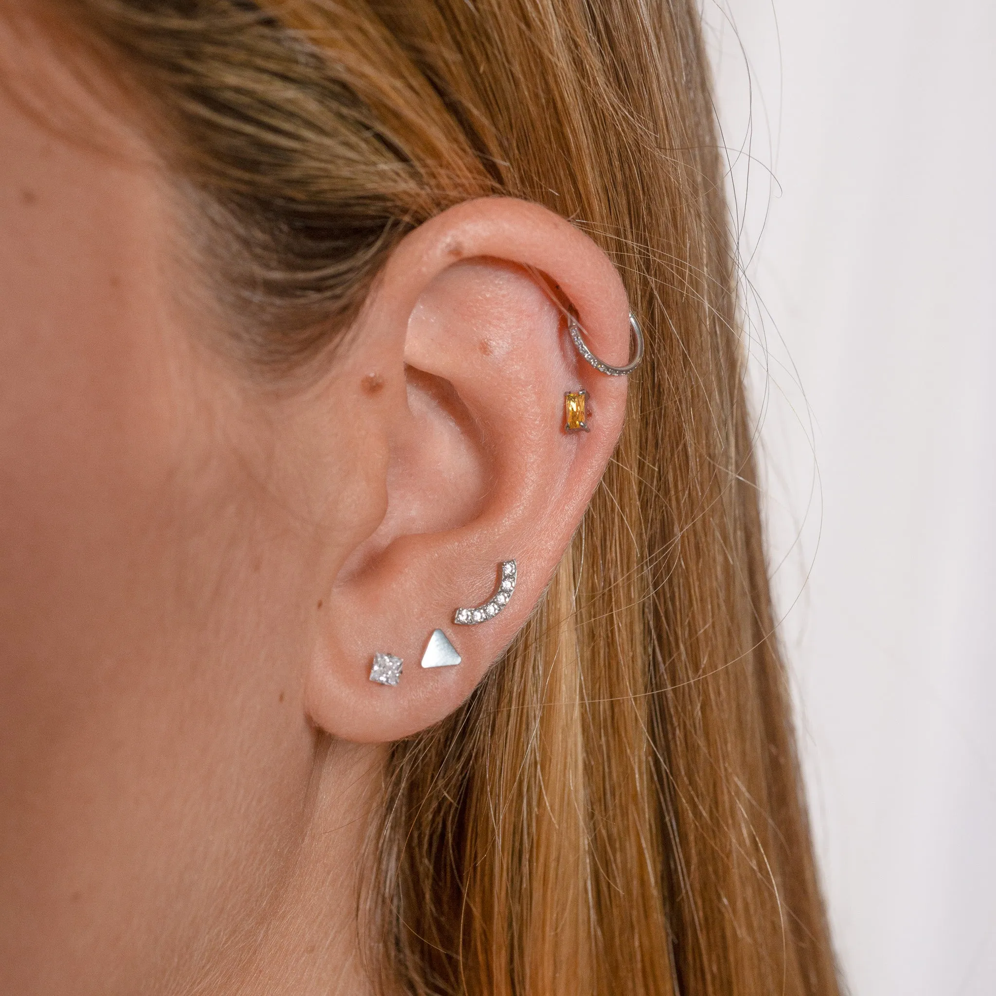 Pyramid Edgy Gear Titanium Hinged Hoop Earring