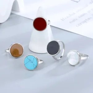 Round Brief Stone Ring Collection