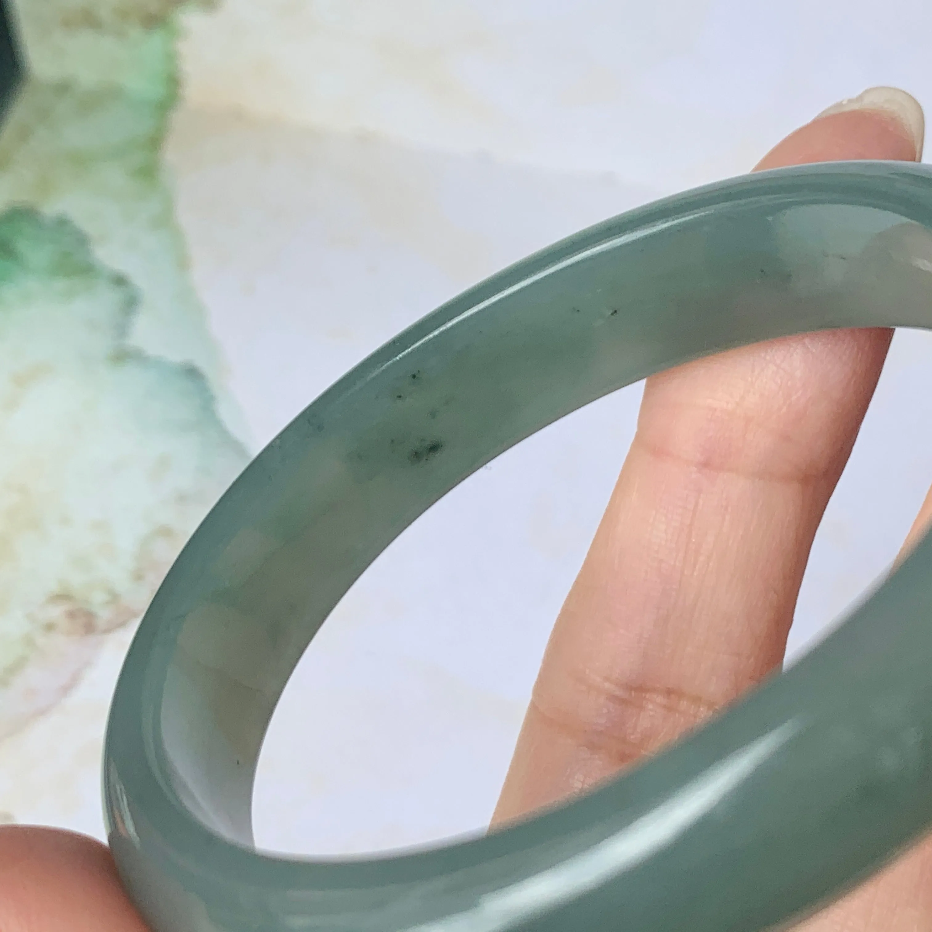 SOLD OUT: 52.9mm A-Grade Natural Bluish Green Jadeite Modern Oval Bangle No.151925