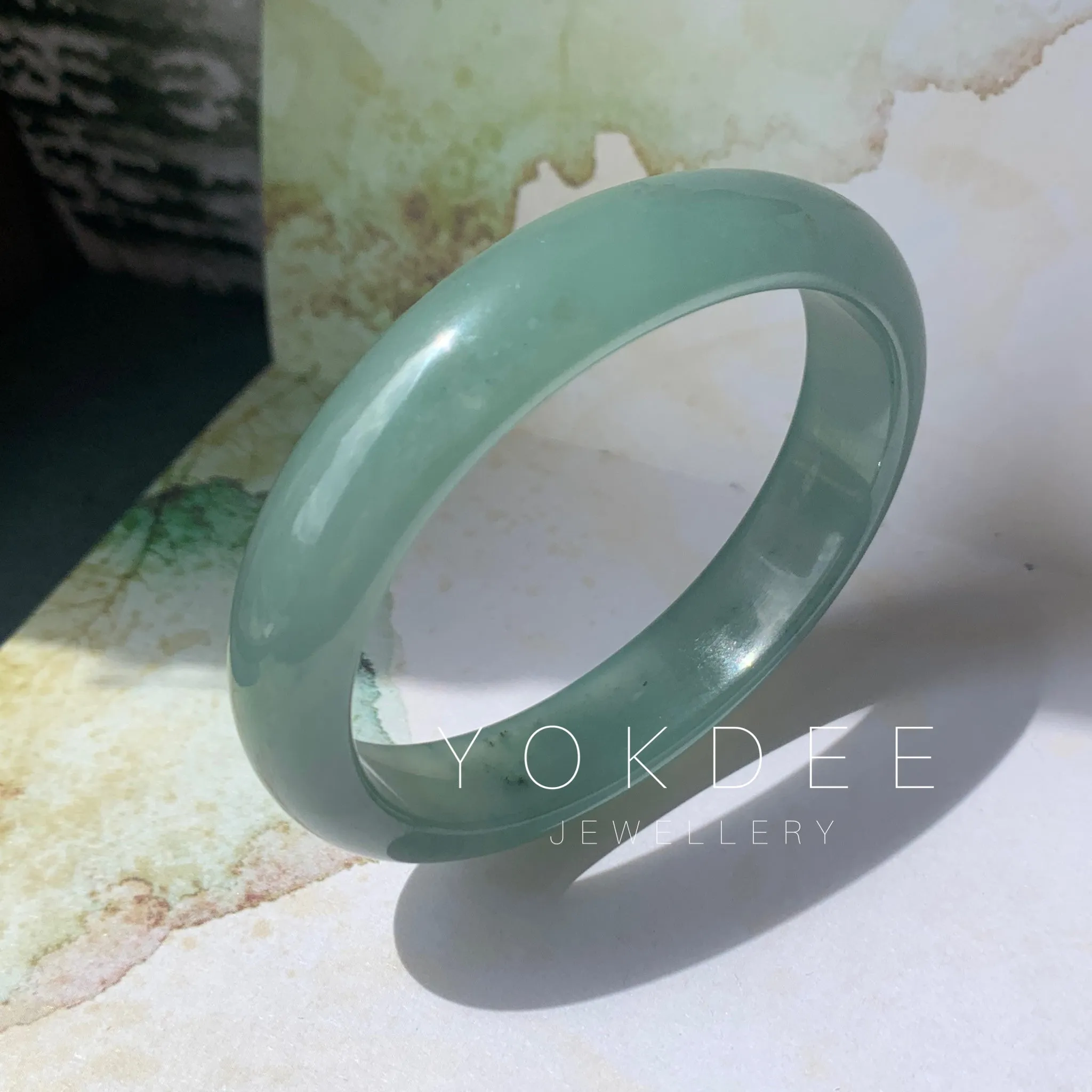 SOLD OUT: 52.9mm A-Grade Natural Bluish Green Jadeite Modern Oval Bangle No.151925