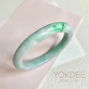 SOLD OUT: 53.2mm A-Grade Natural Lavender Green Jadeite Modern Oval Bangle No. 152025