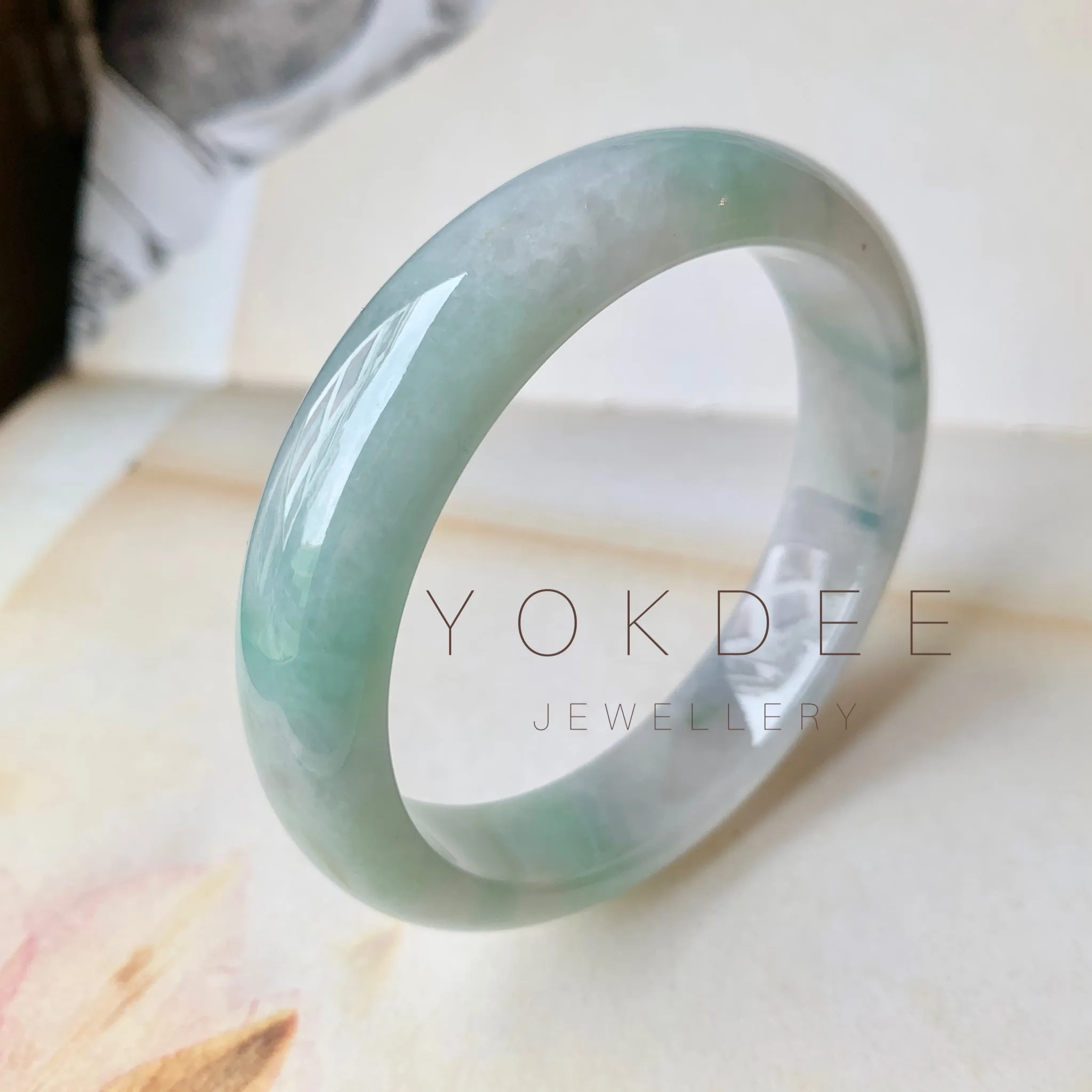 SOLD OUT: 56.8mm A-Grade Natural Lavender & Green Jadeite Modern Round Bangle No.151918