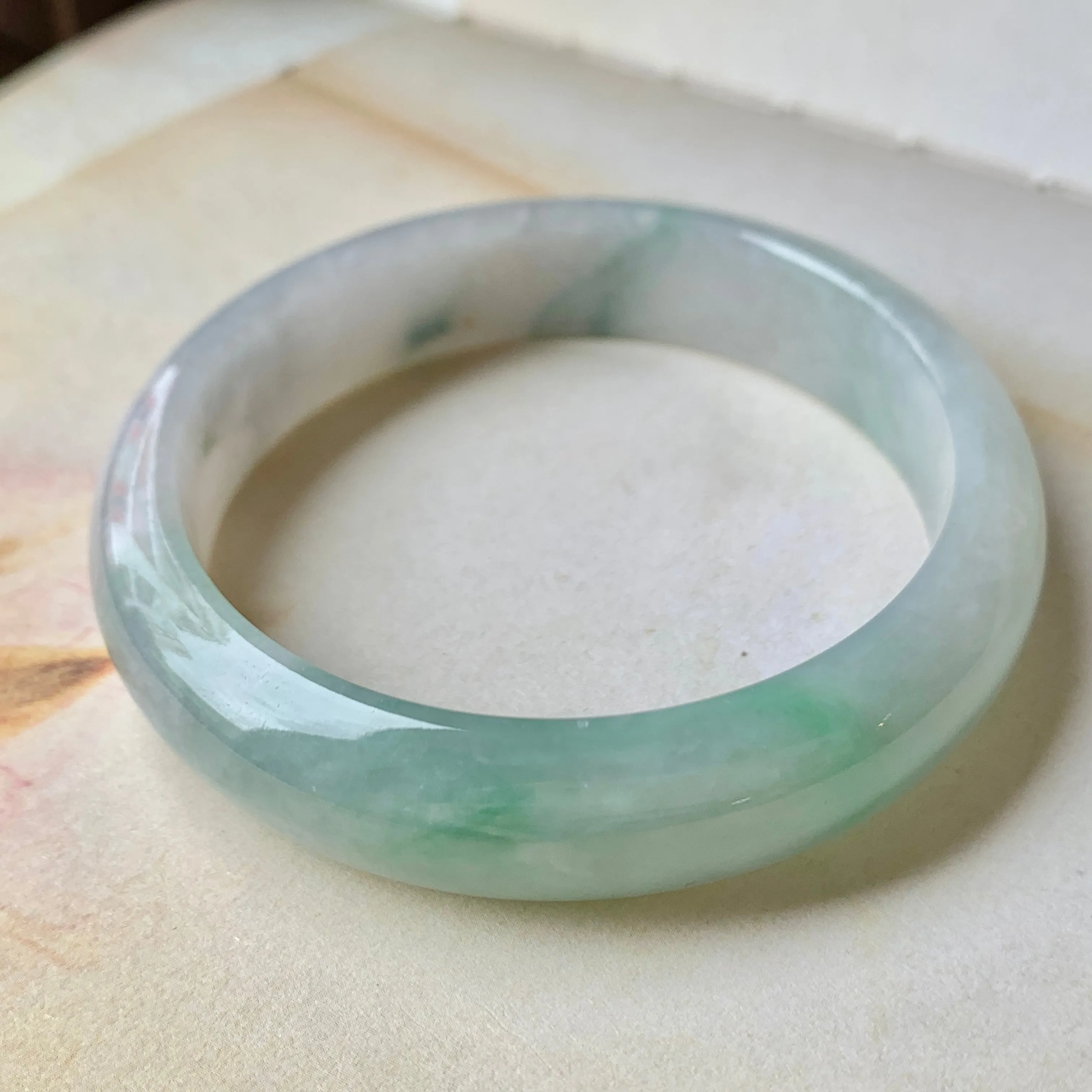 SOLD OUT: 56.8mm A-Grade Natural Lavender & Green Jadeite Modern Round Bangle No.151918